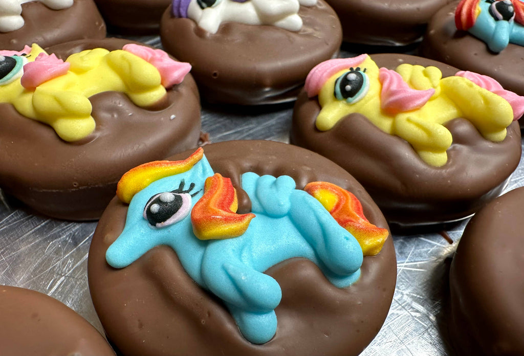 O’Oreo “Dancing Colorful 🐴 Ponies” O’Oreo w/ Milk Choc 3 PK