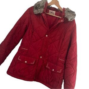 Ariat Quilted Faux Fur Collar Snap and Zip Closure Studded Jacket (Women's)