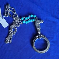 MAGNIFING GLASS NECKLACE