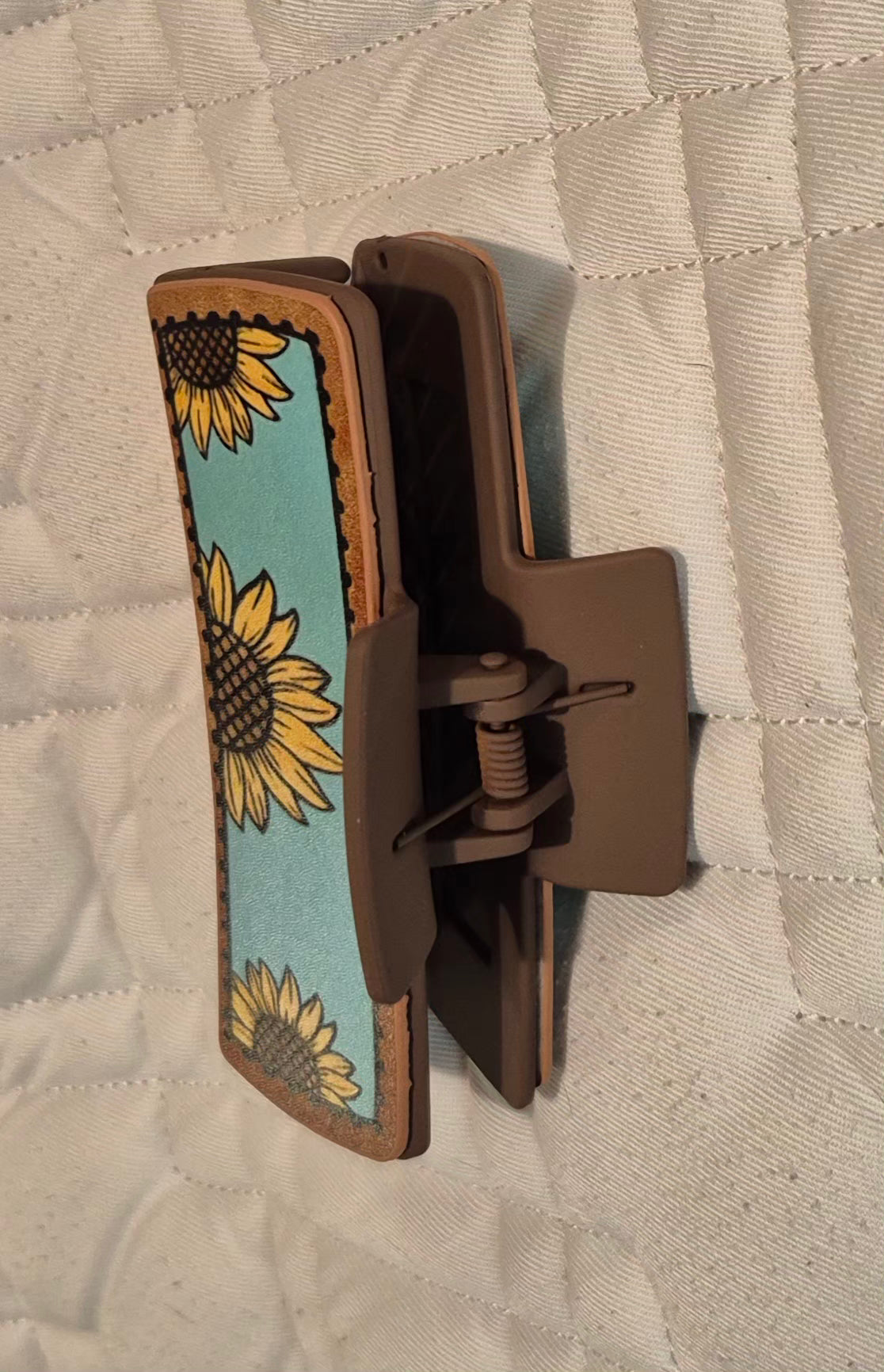 Daisy Claw Clip