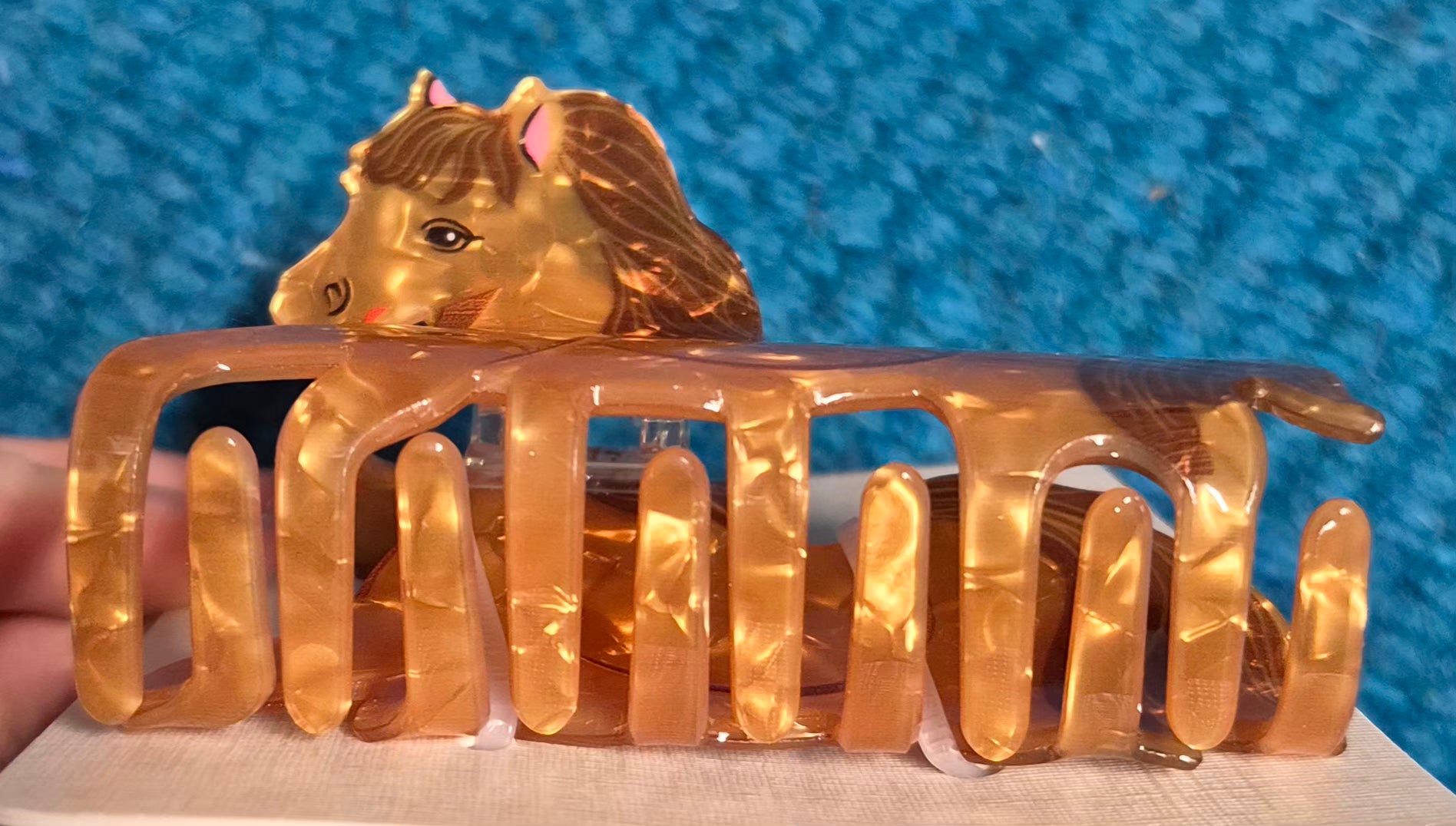 Emberly Pony Hair Clip