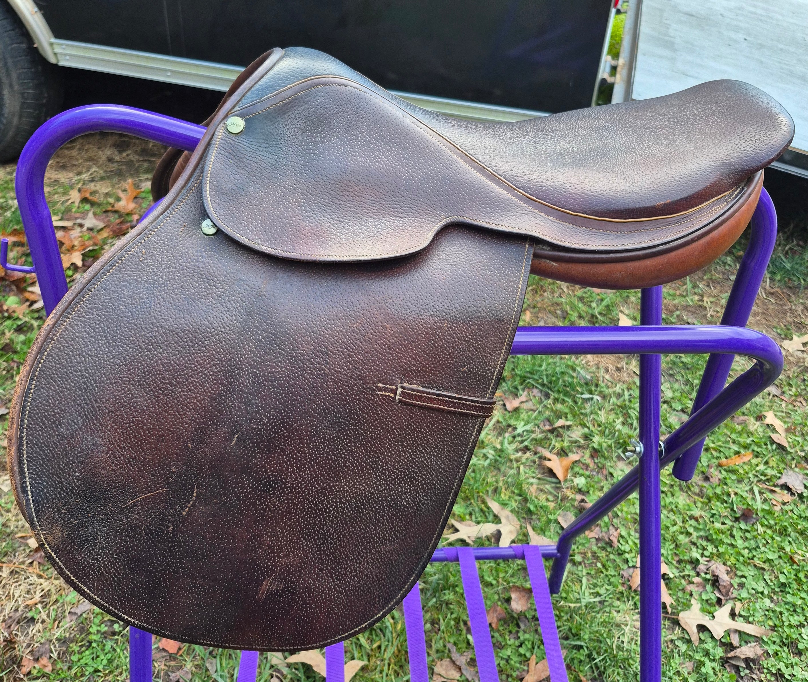 Used Phase Four 16" Close Contact Saddle