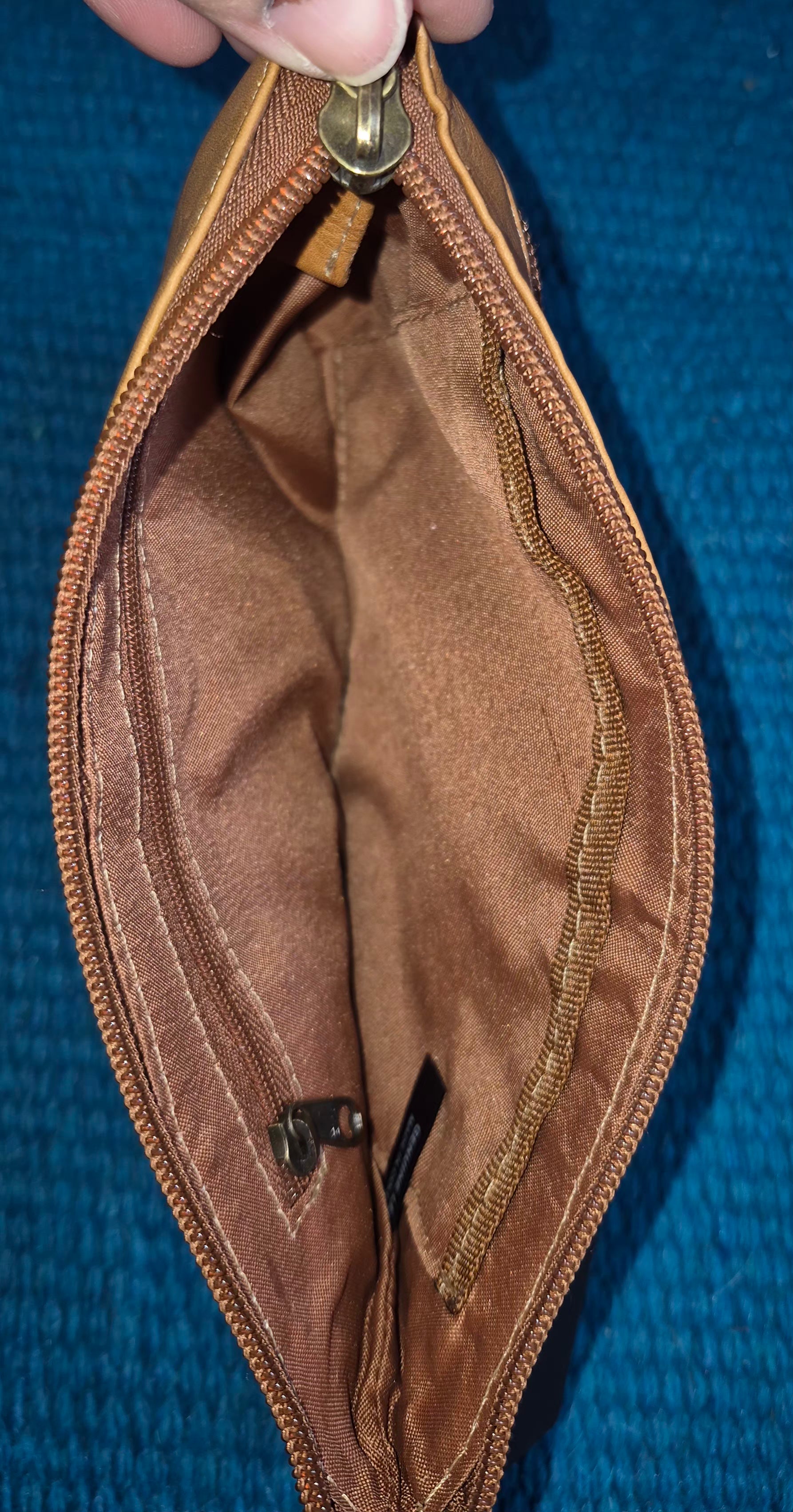 Le Donne Leather Wristlet