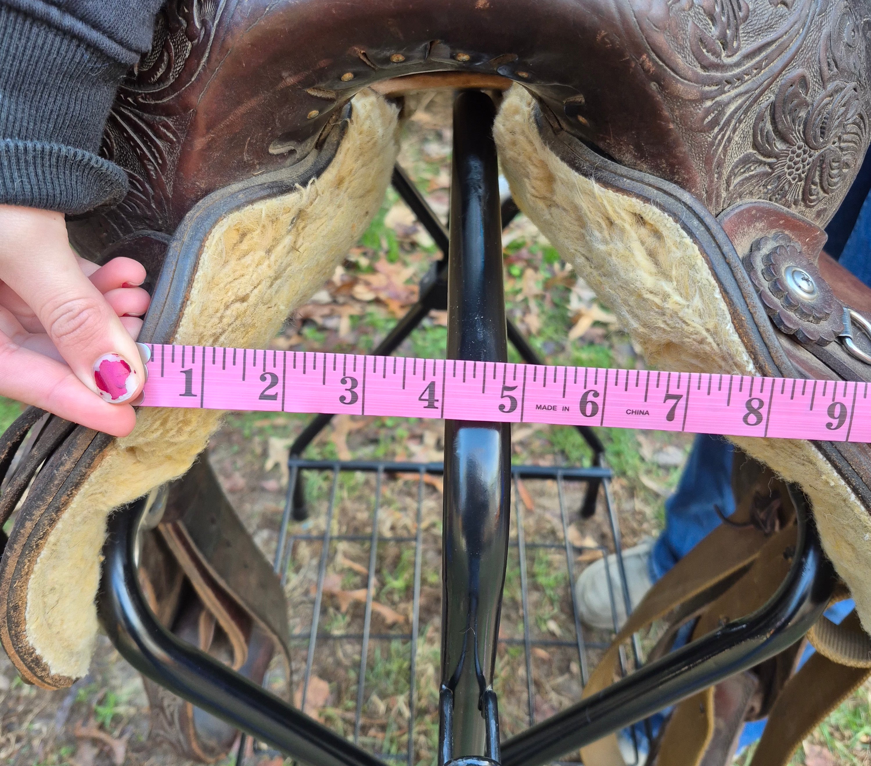 Used Circle Y 16" Western Saddle