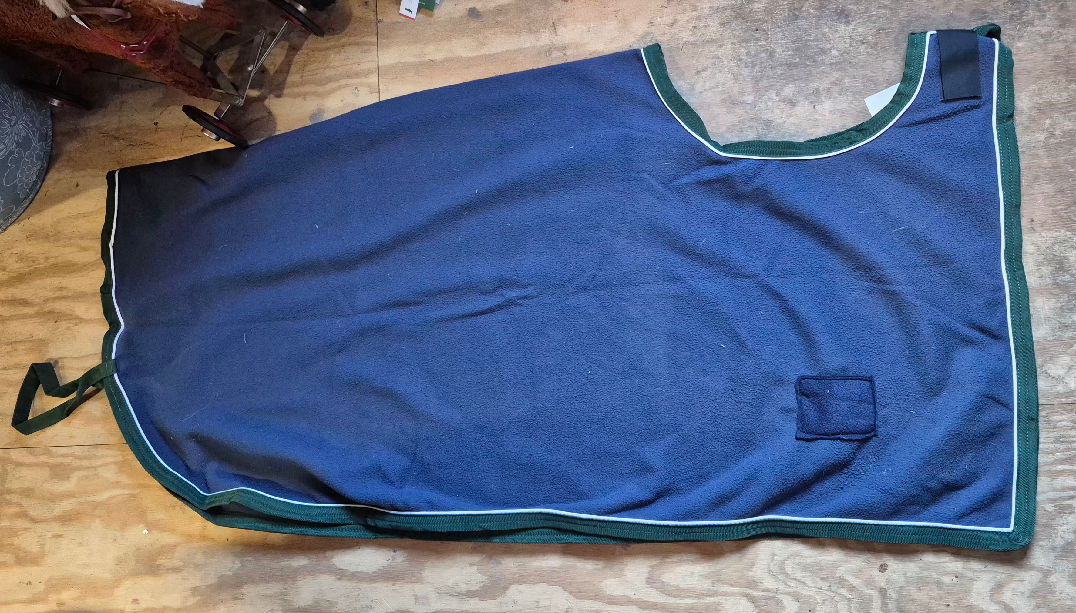 Dover Saddlery Rider's International Fleece Quarter Sheet (USED)