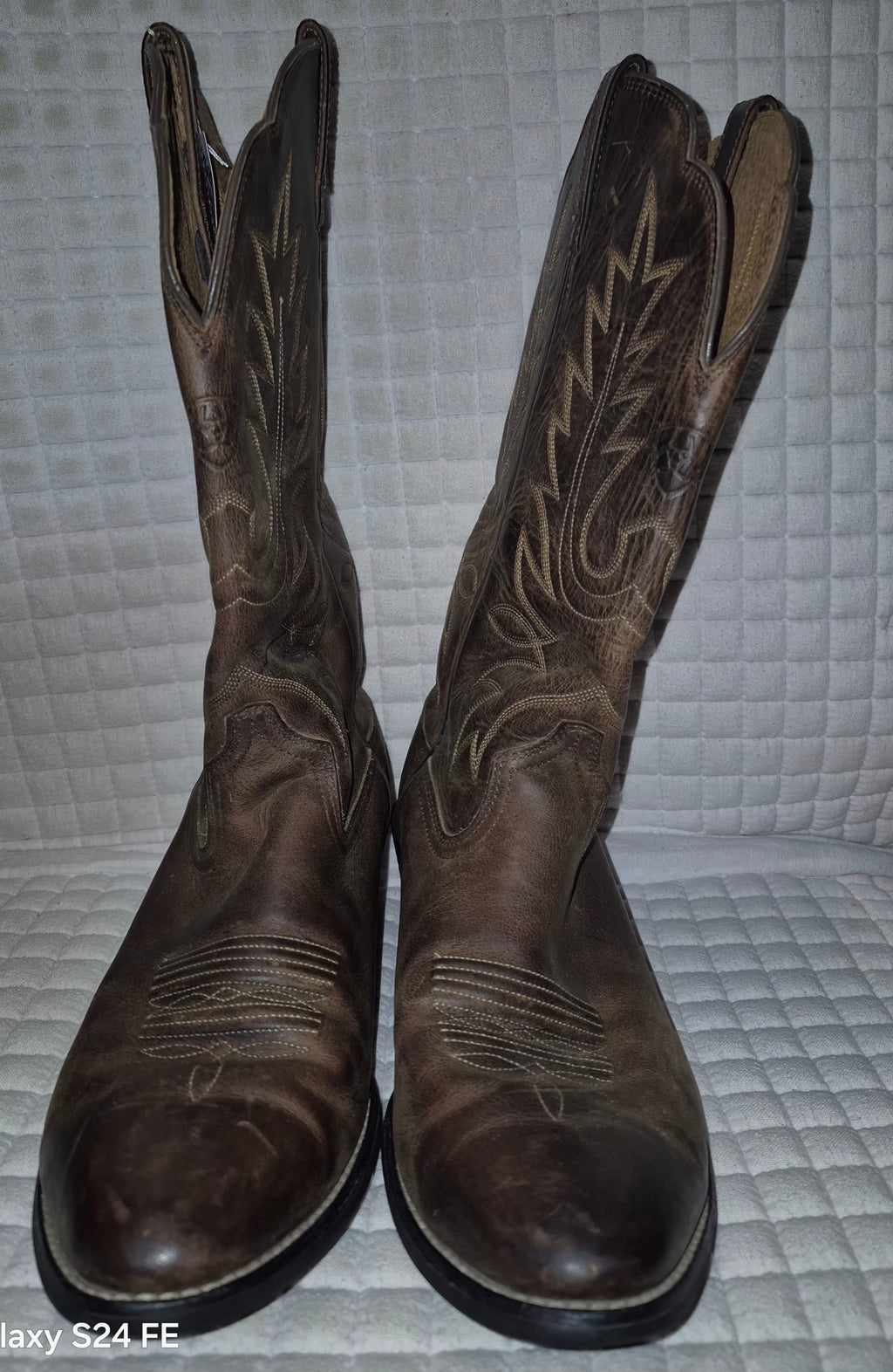 Ariat (women's) Heritage R Toe Western Boots