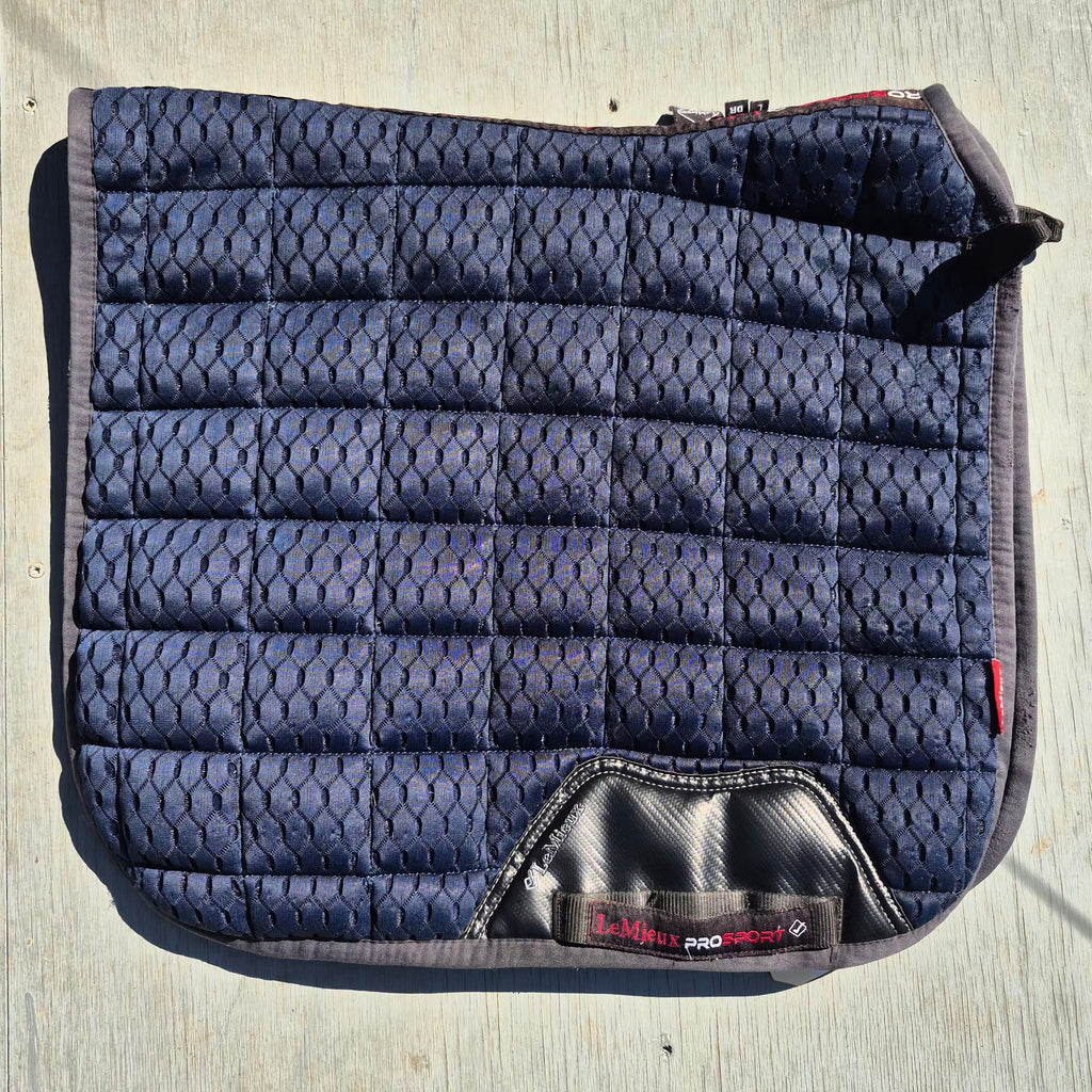 LeMieux Carbon Mesh Air Dressage Saddle Pad
