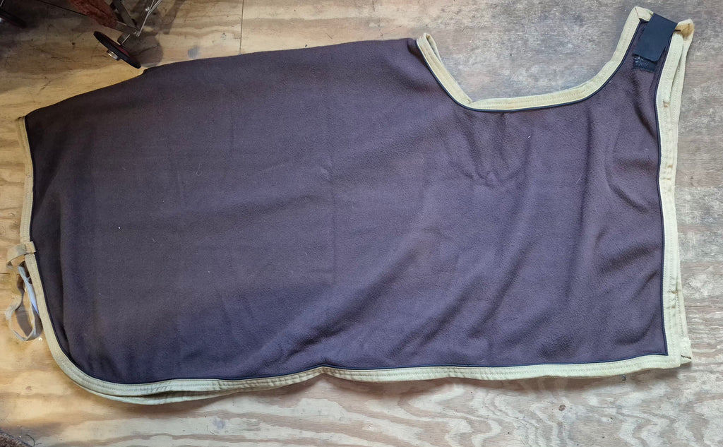 Dover Saddlery Rider's International Fleece Quarter Sheet (USED)