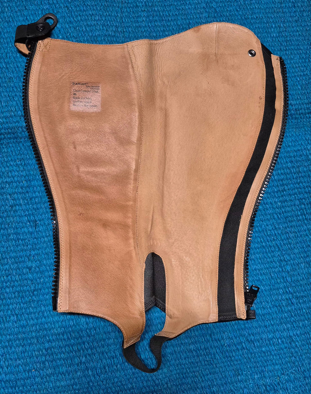 Ariat Close Contour Half Chap (Unisex)