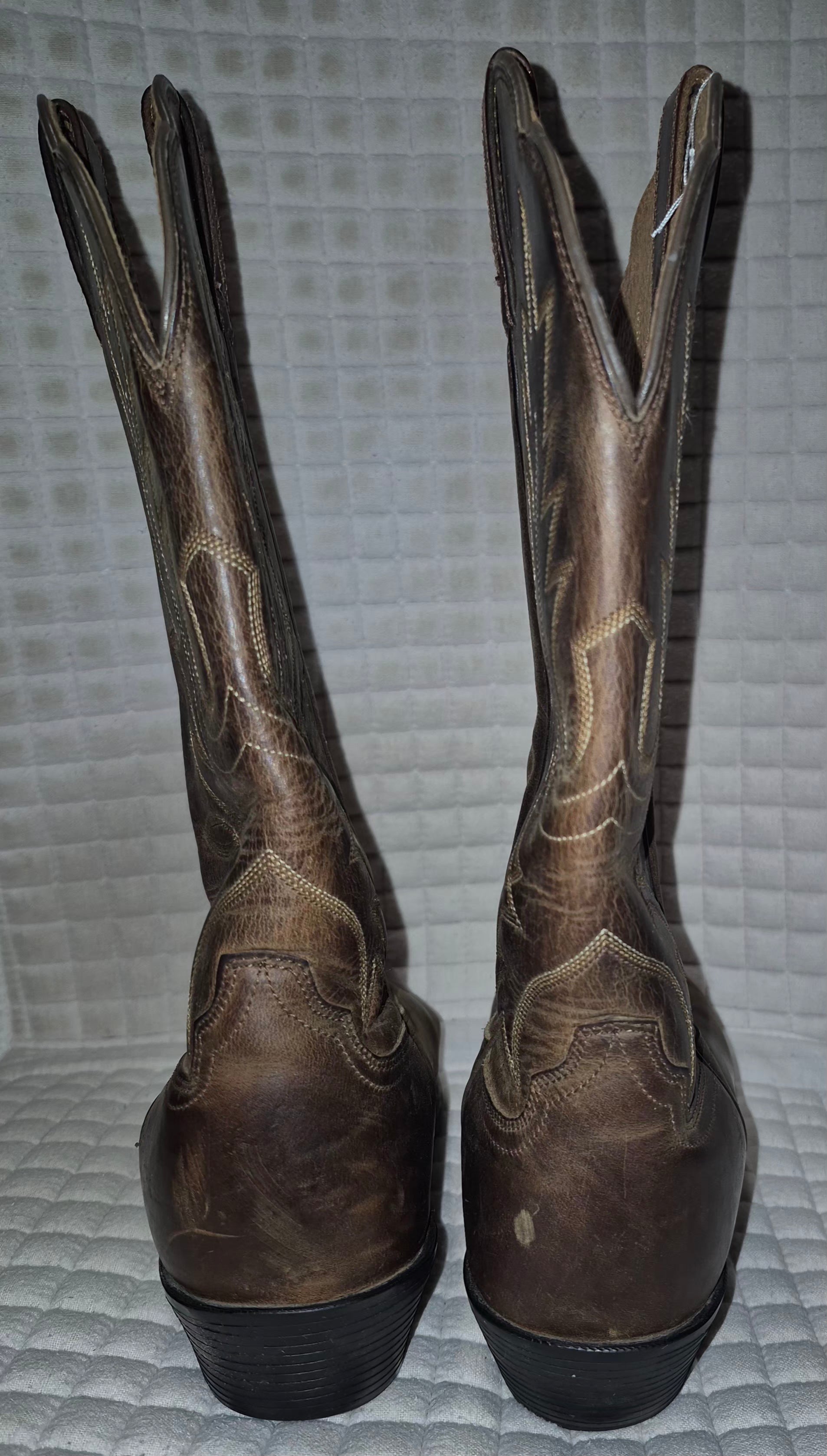 Ariat (women's) Heritage R Toe Western Boots