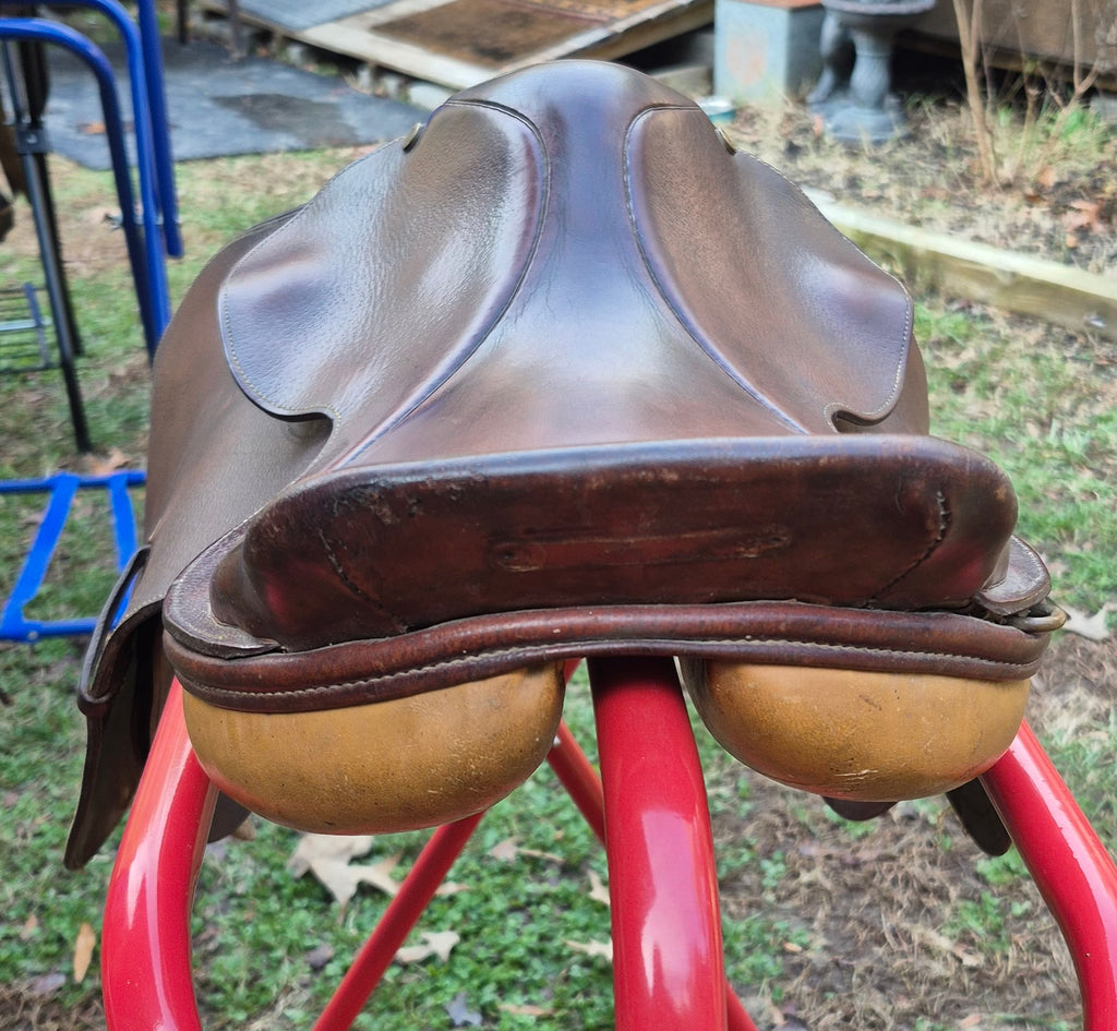Used Collegiate 15" Close Contact Saddle