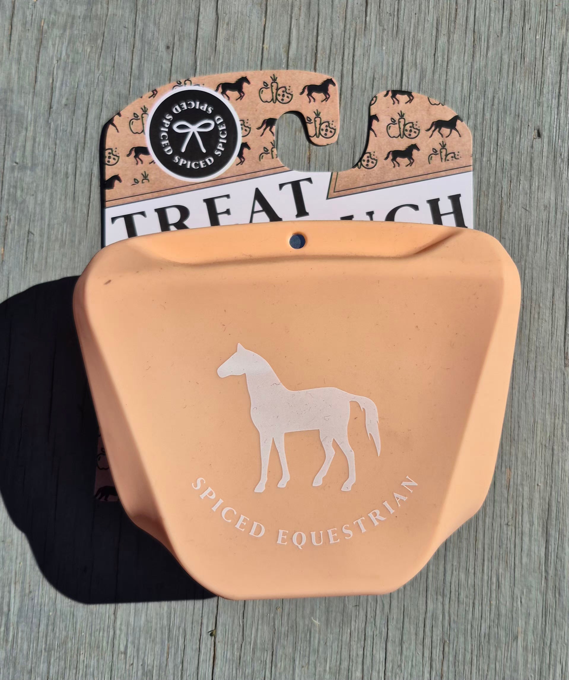 Spiced Equestrian Treat Pouch