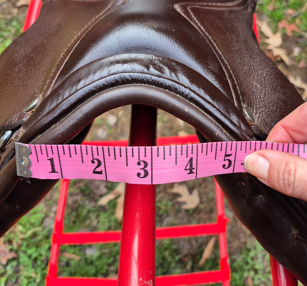 Used 13" Kids Jumping Saddle