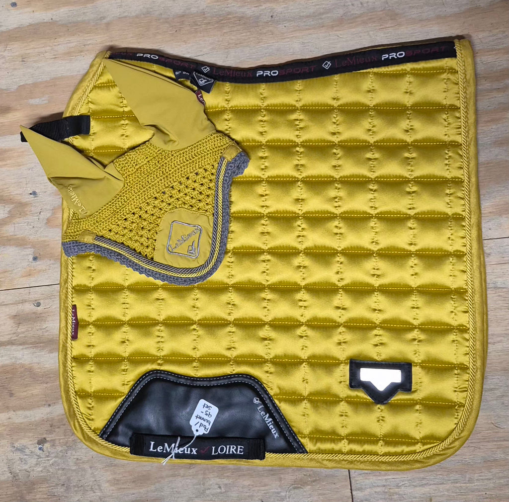 LeMieux Satin Dressage Pad/Bonnet Set (Dijon)