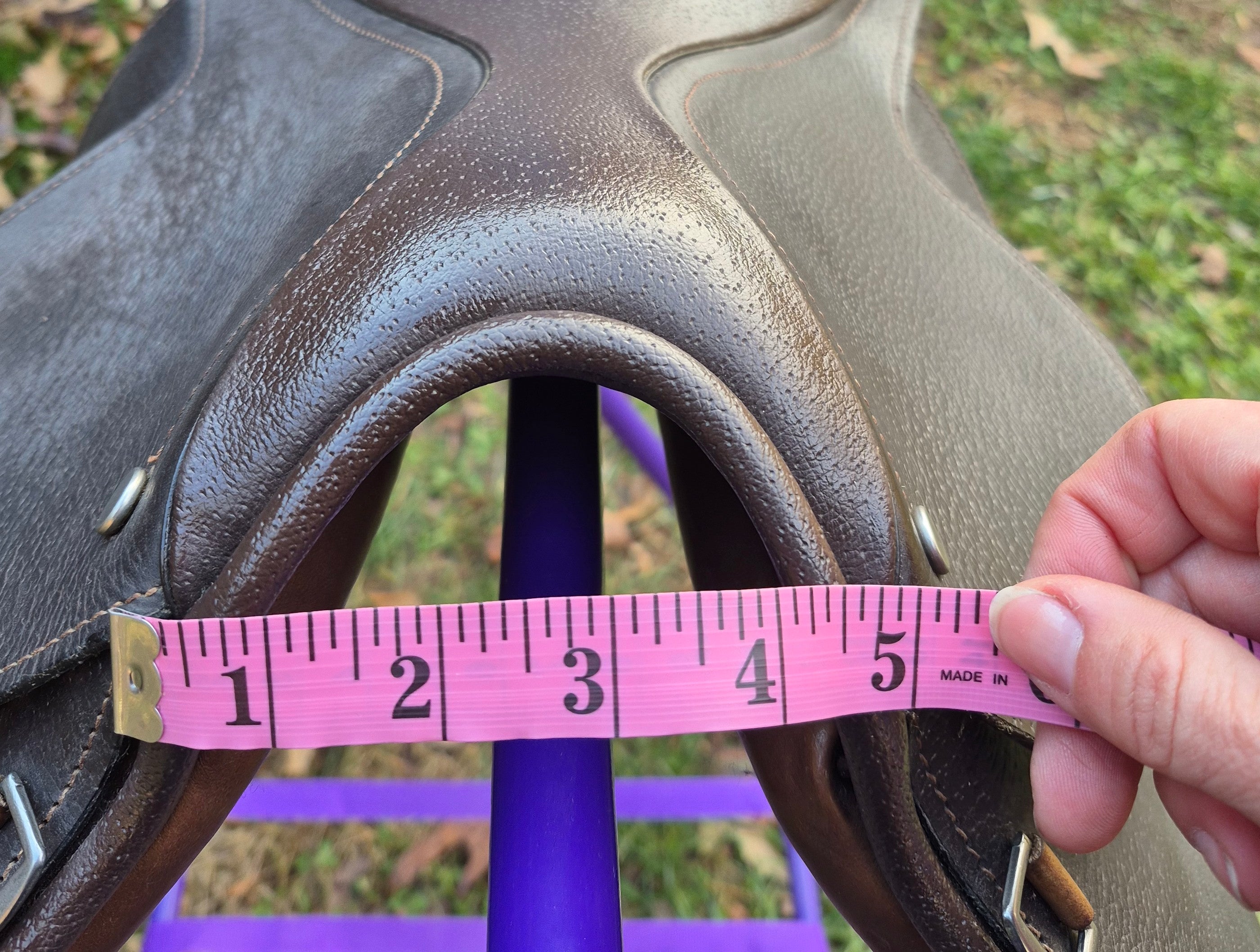 Used Phase Four 16" Close Contact Saddle