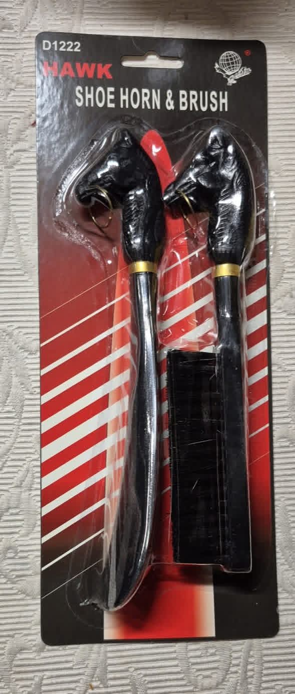 Shoe Horn/Brush Kit
