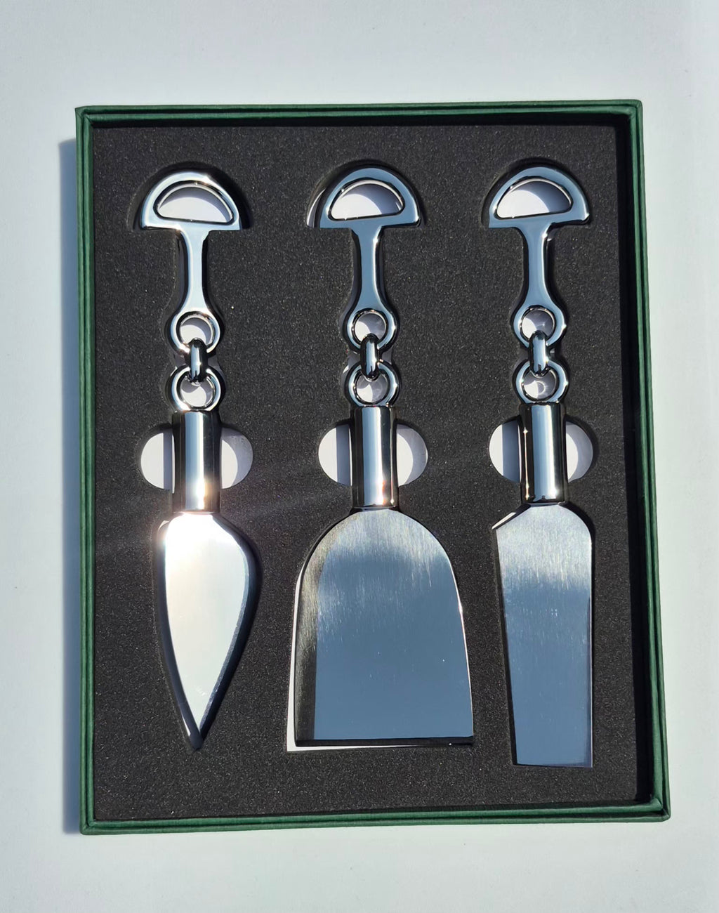 Cavali Club Cheese Knives Set