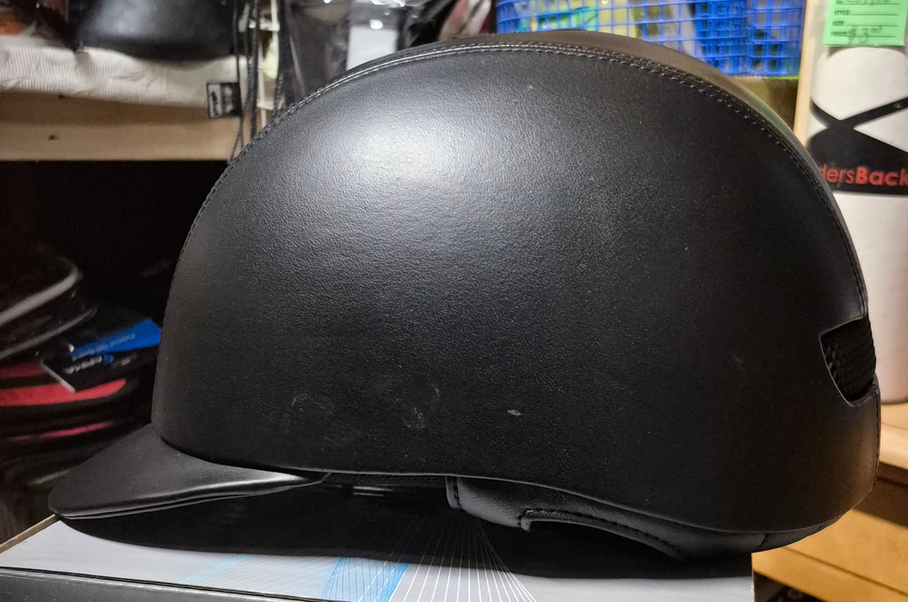 IRH Black Leather Helmet (350066)