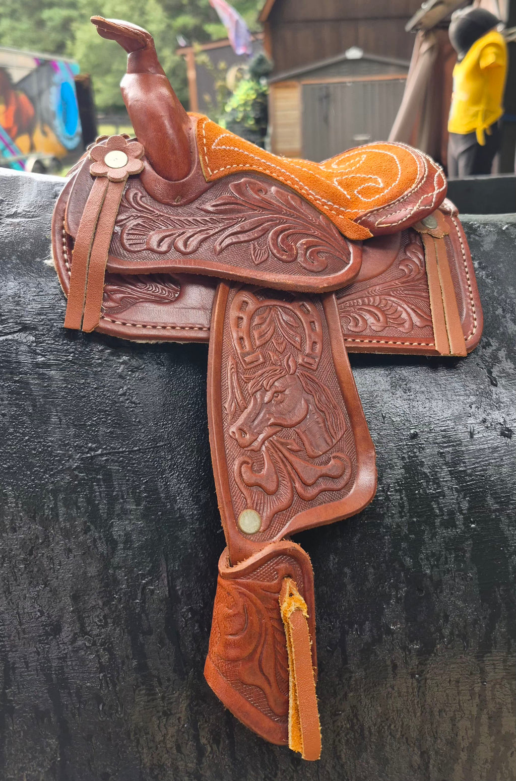 Hand Tooled Leather 5" Western Saddle (DISPLAY PURPOSES)