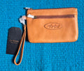 Le Donne Leather Wristlet