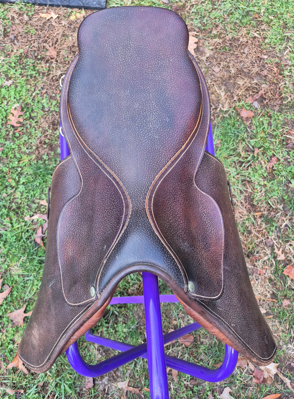 Used Phase Four 16" Close Contact Saddle