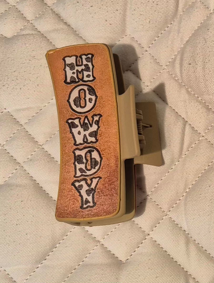 'HOWDY' Claw Clip