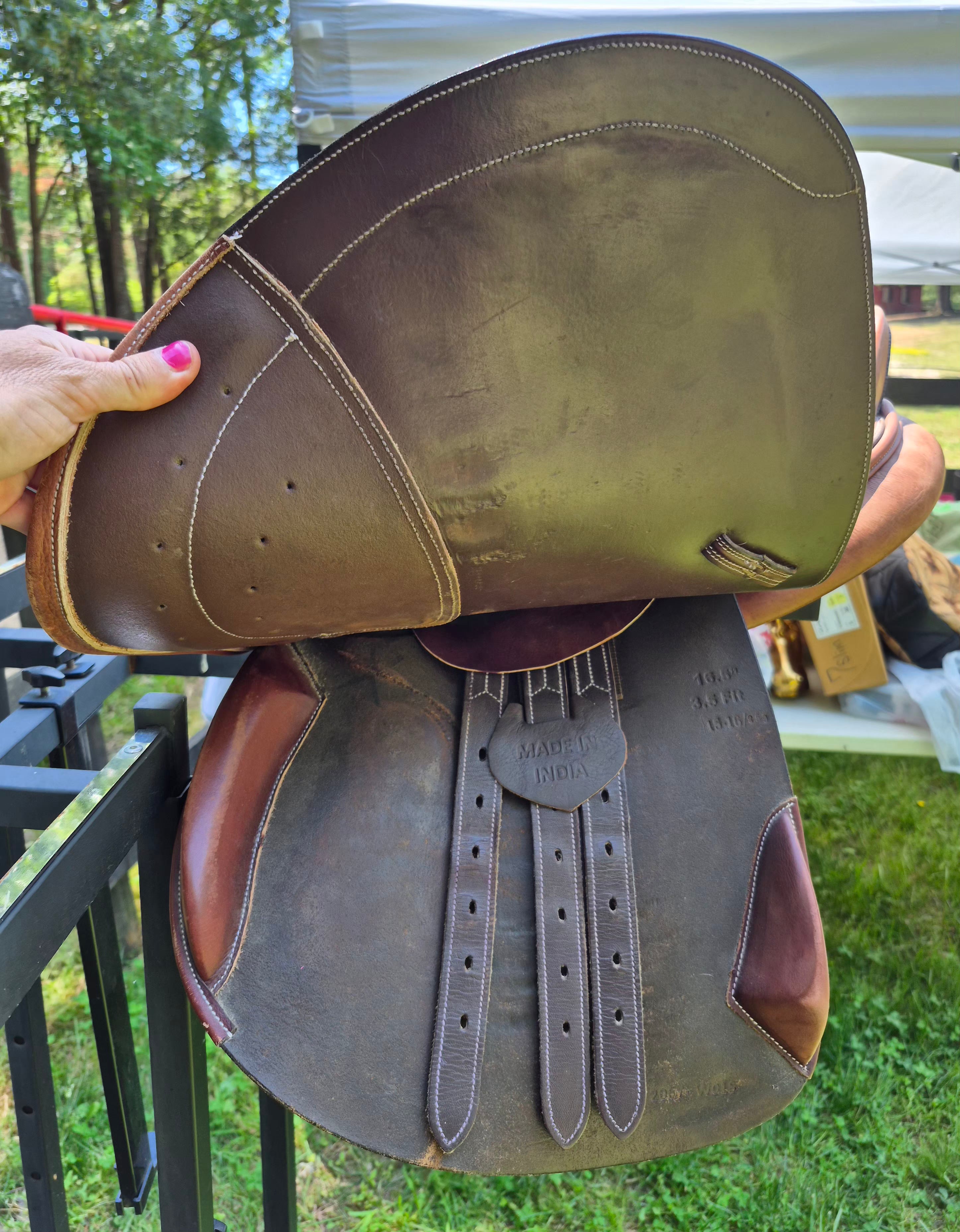 HDR Close Contact Saddle 16.5"