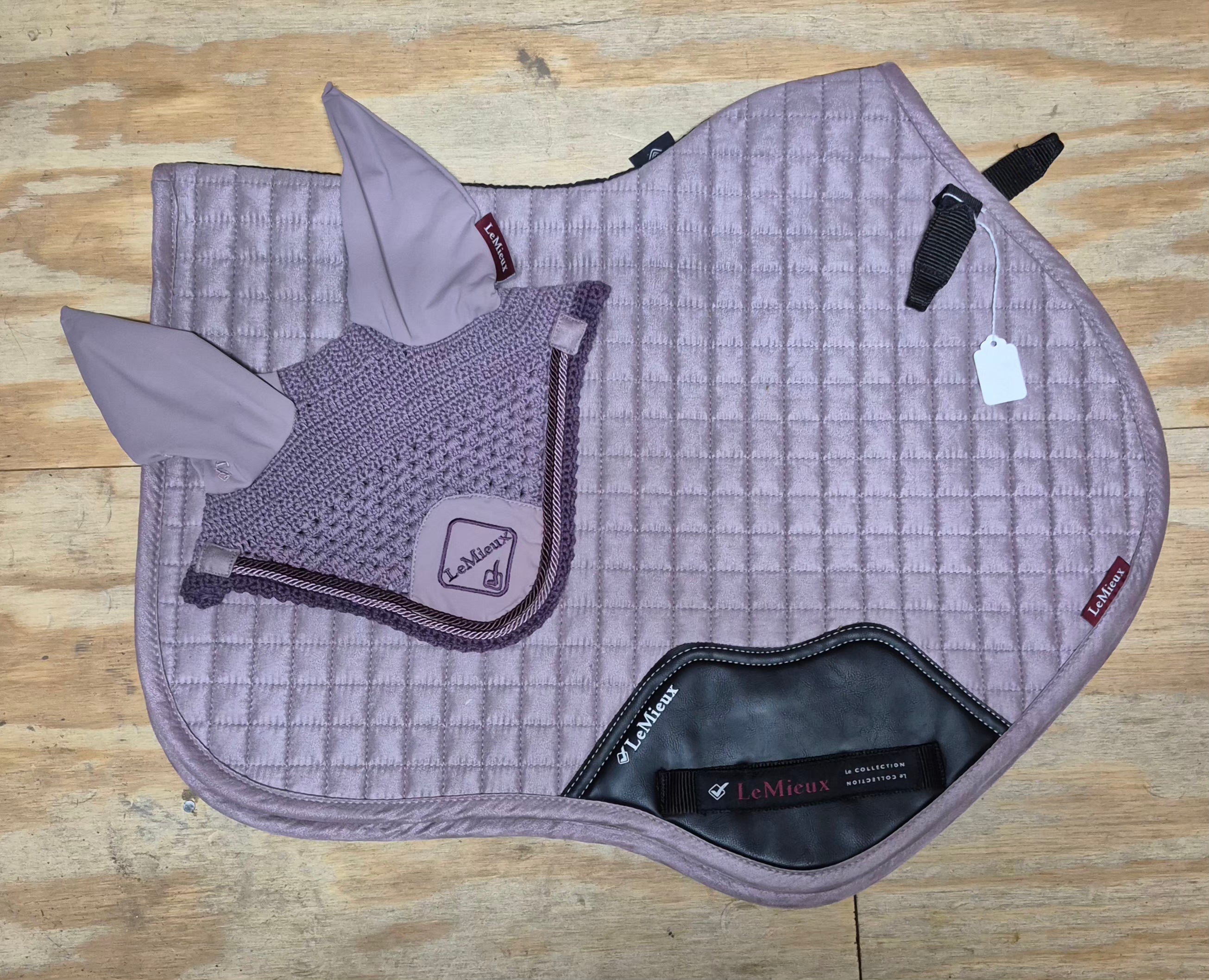 LeMieux Close Contact Pad/Bonnet Set (Wisteria)