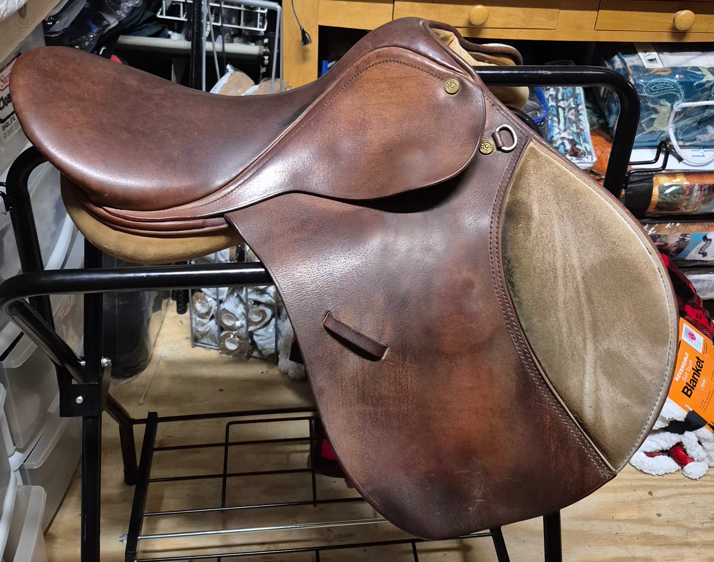Collegiate 17" All Purpose Saddle